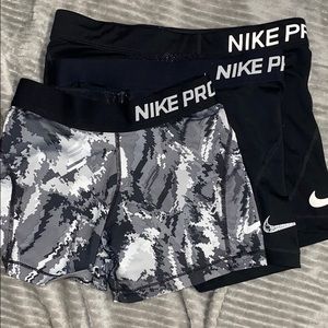 NIKE PRO BUNDLE / SOLD